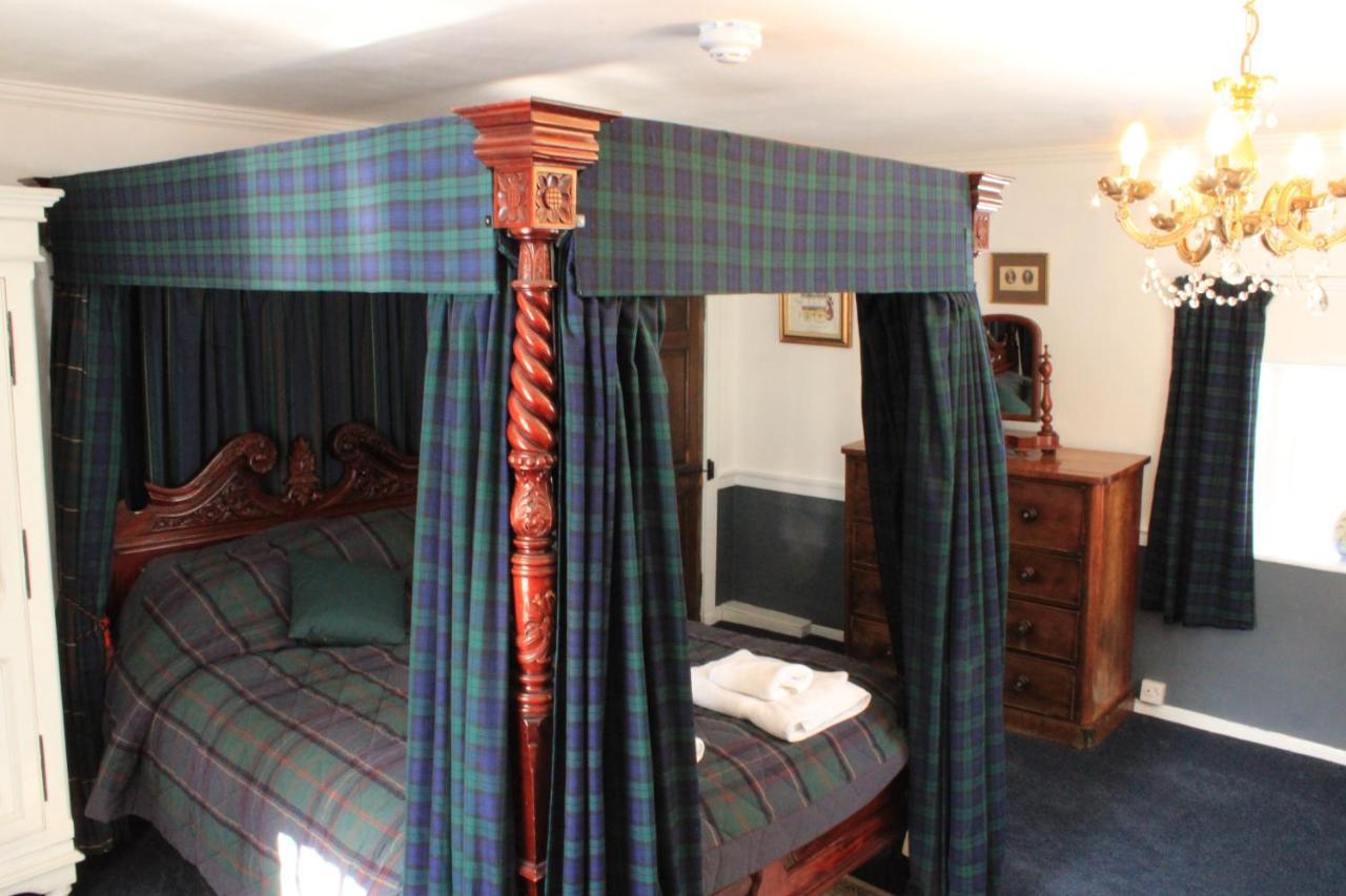 Auchleven East Wing Lickleyhead Castleヴィラ エクステリア 写真